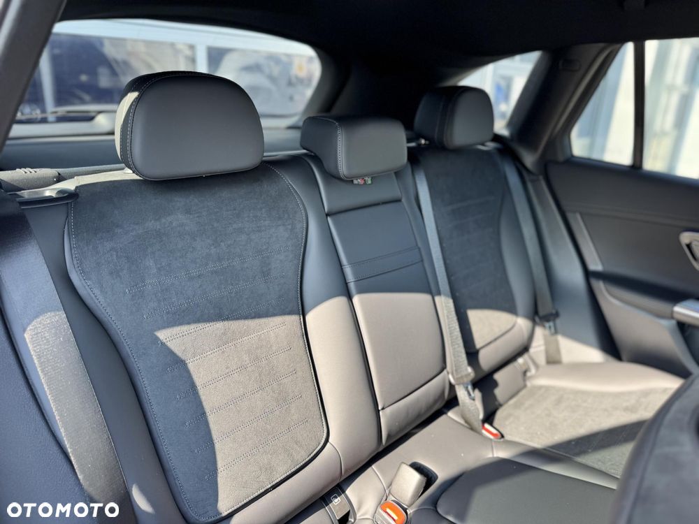 Mercedes-Benz GLC 220 d mHEV 4-Matic AMG Line - 18