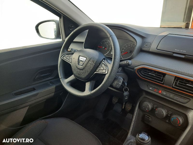 Dacia Sandero - 12