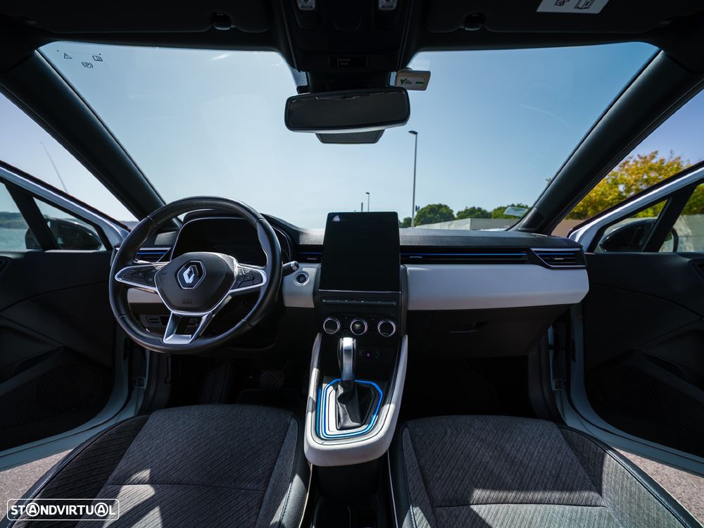 Renault Clio 1.6 E-Tech RS Line - 13