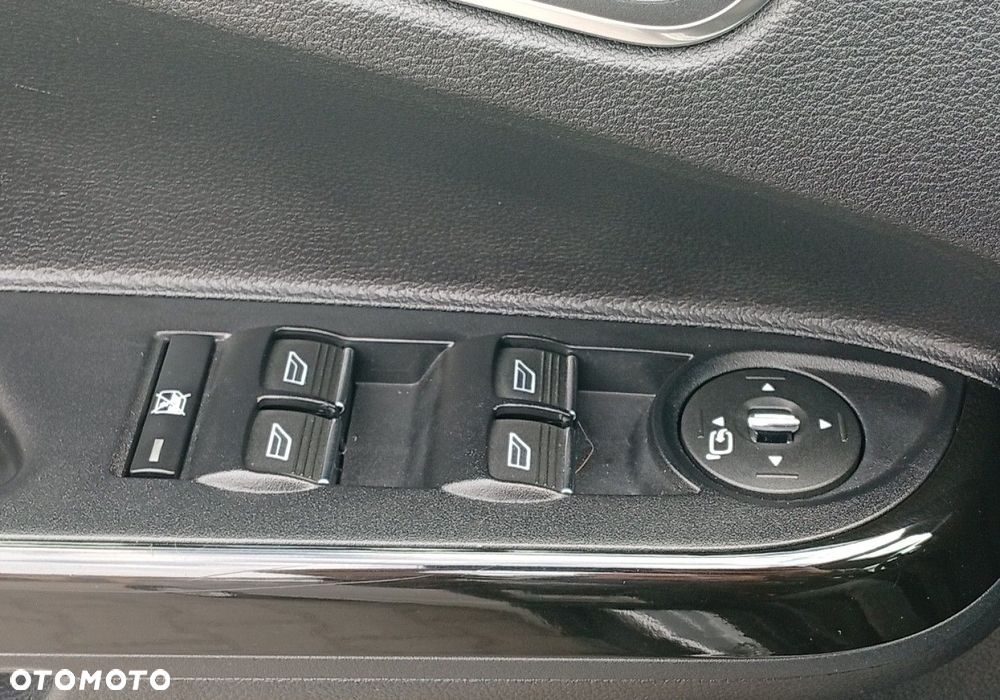 Ford B-MAX - 24