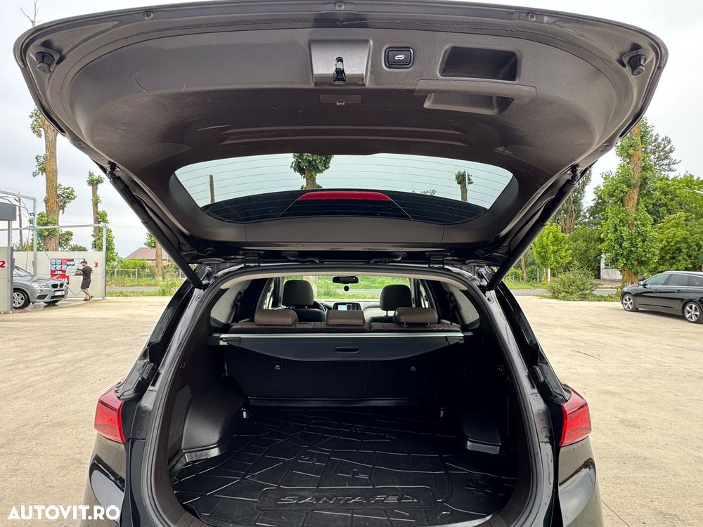 Hyundai Santa Fe - 33