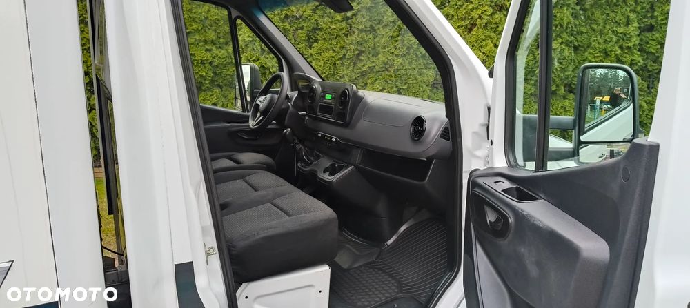 Mercedes-Benz SPRINTER 317 MAXI KONTENER WINDA - 9
