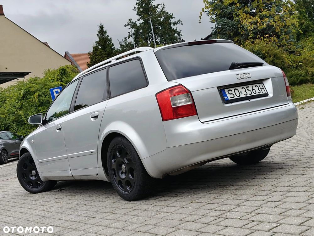 Audi A4 Avant 1.9 TDI Multitronic - 30