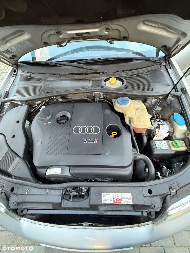 Audi A4 Avant - 6