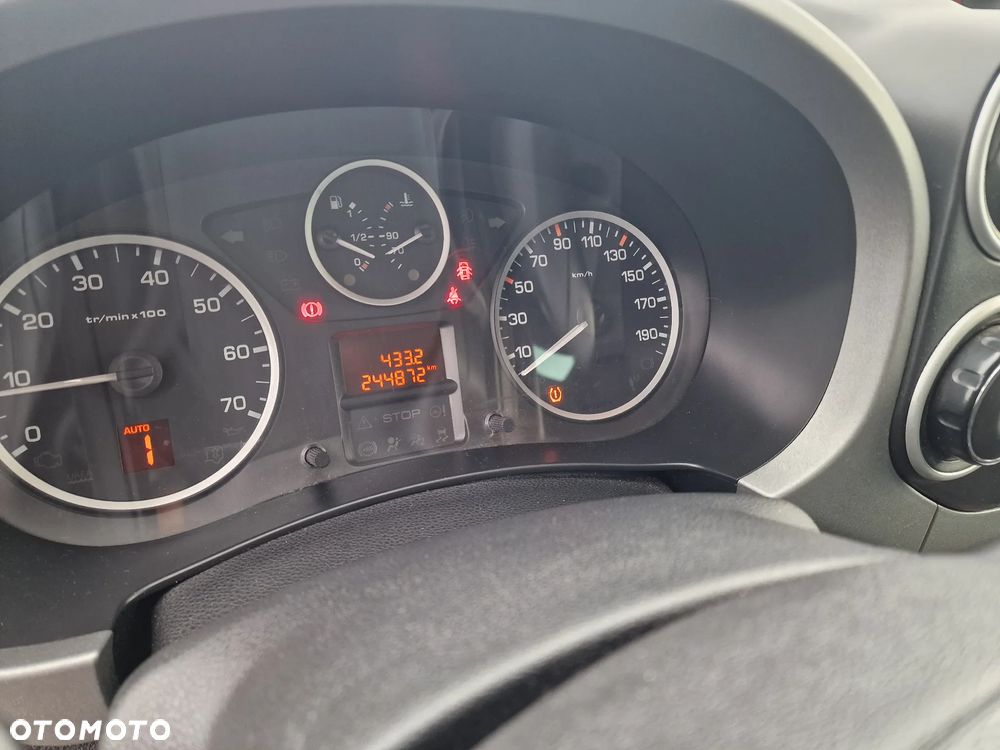 Peugeot Partner - 12