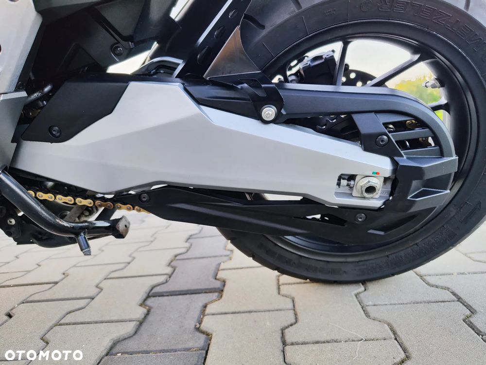 Honda NSS - 12