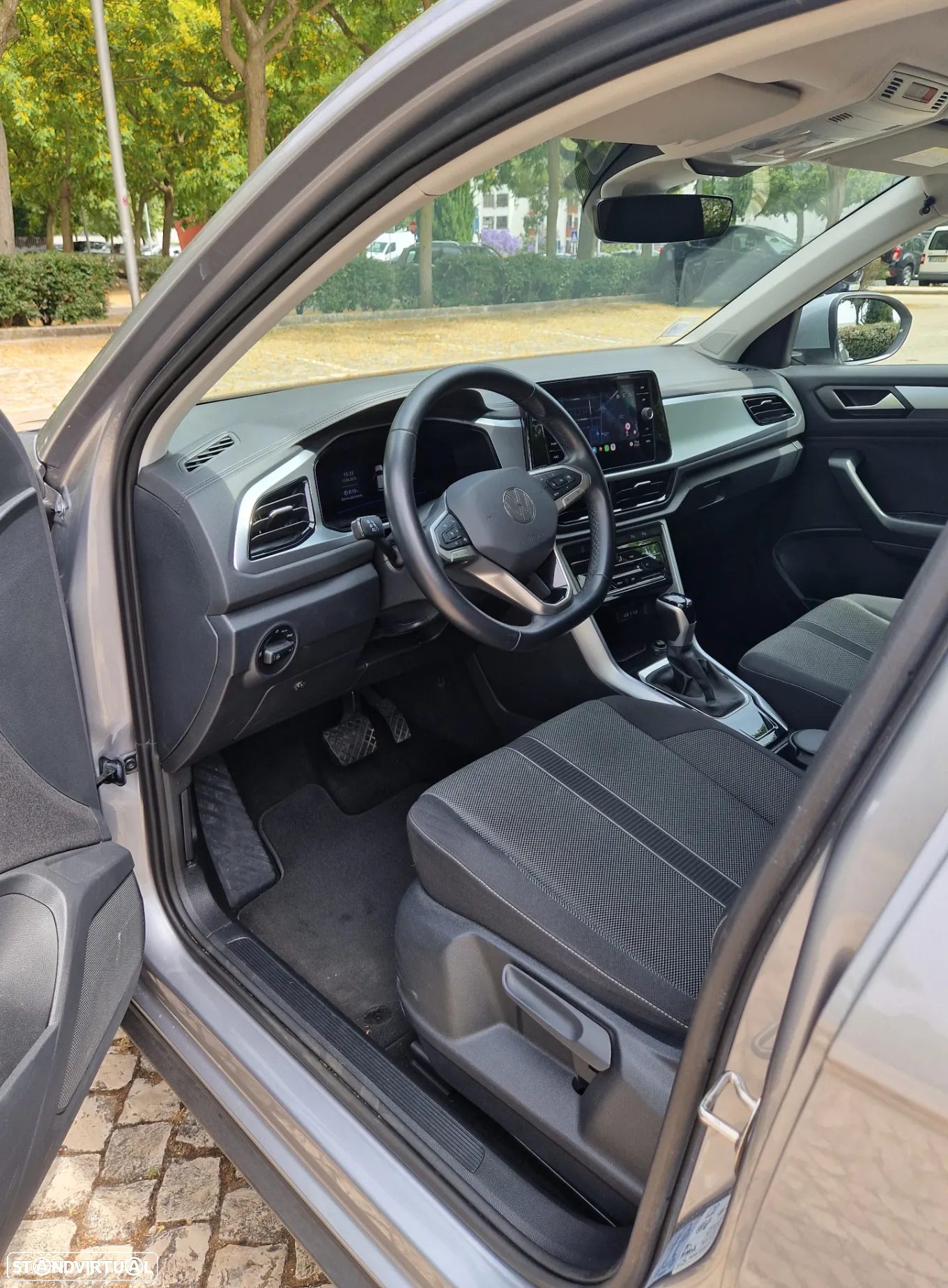 VW T-Roc 1.5 TSI T-ROC@pt DSG - 11