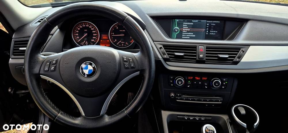 BMW X1 sDrive18d xLine - 11