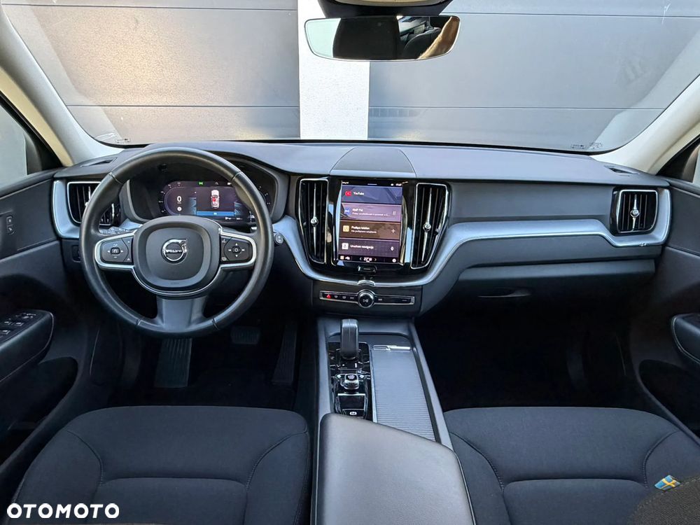 Volvo XC 60 B4 D AWD Core - 11