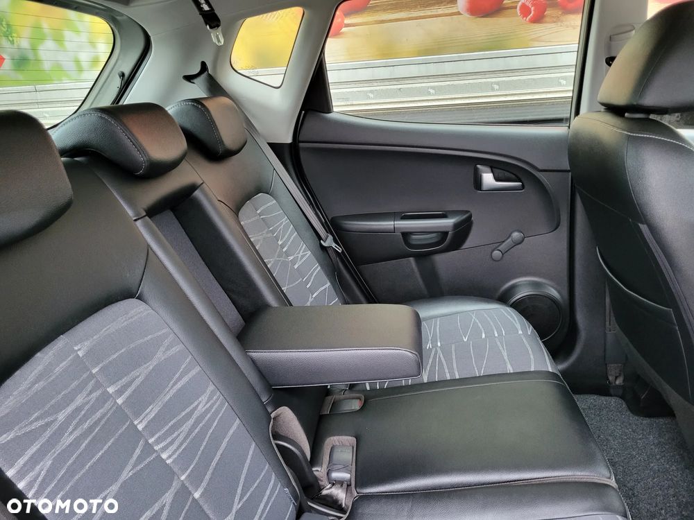 Kia Venga 1.4 CVVT Business Line - 28