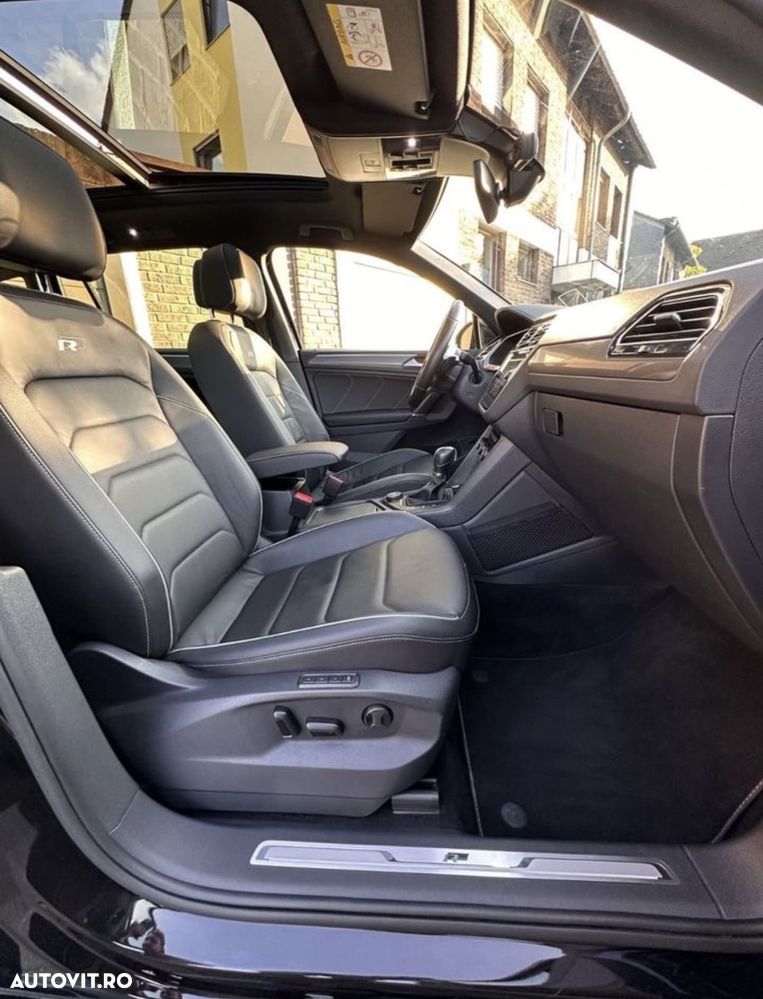 Volkswagen Tiguan 2.0 TDI SCR 4MOTION DSG R-Line - 3