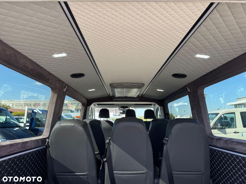 Volkswagen CRAFTER - 11