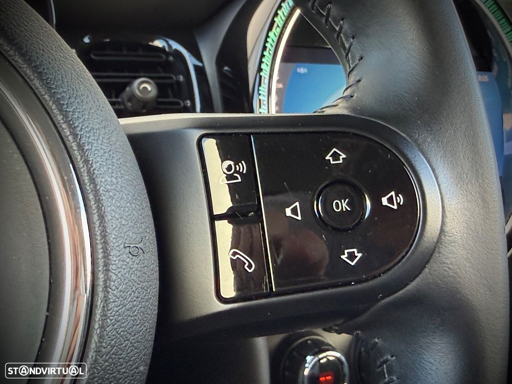 MINI 3 Portas Cooper SE Premium Yours - 24