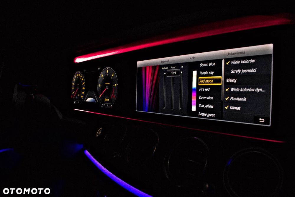 Mercedes-Benz Klasa E 220 d 4-Matic 9G-TRONIC - 8
