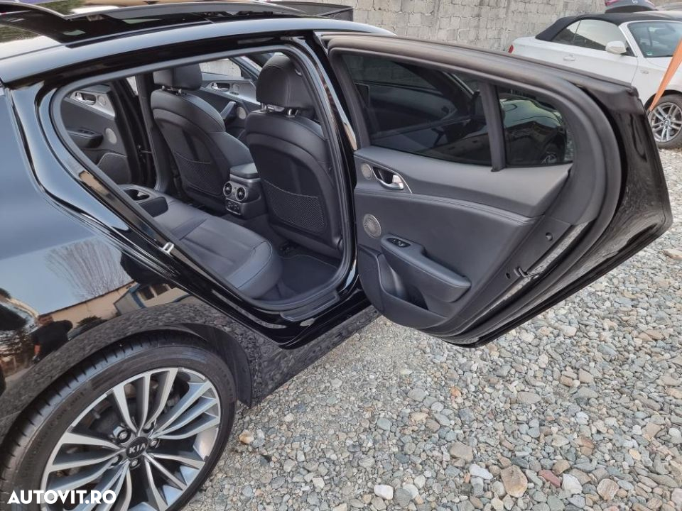 Kia Stinger 2.2 CRDI AWD GT Line - 27