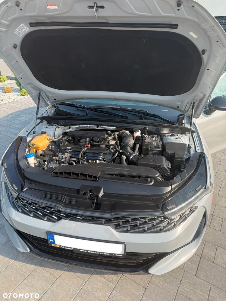 Kia K5 - 10