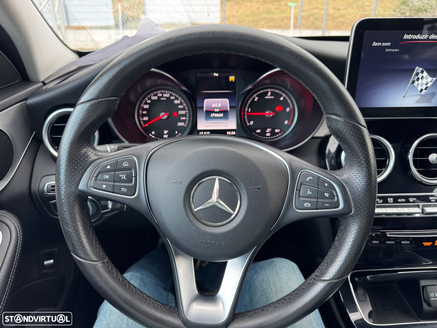 Mercedes-Benz C 220 BlueTEC Avantgarde+ - 25