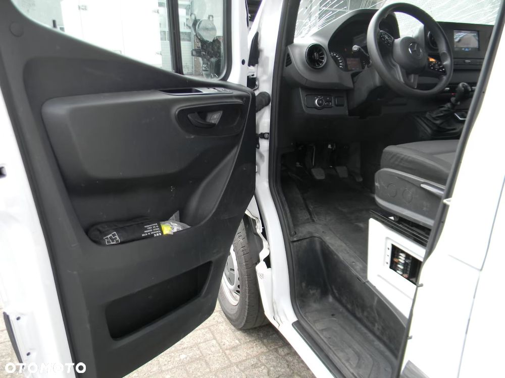 Mercedes-Benz SPRINTER 317 CDI / L2H1 - 7