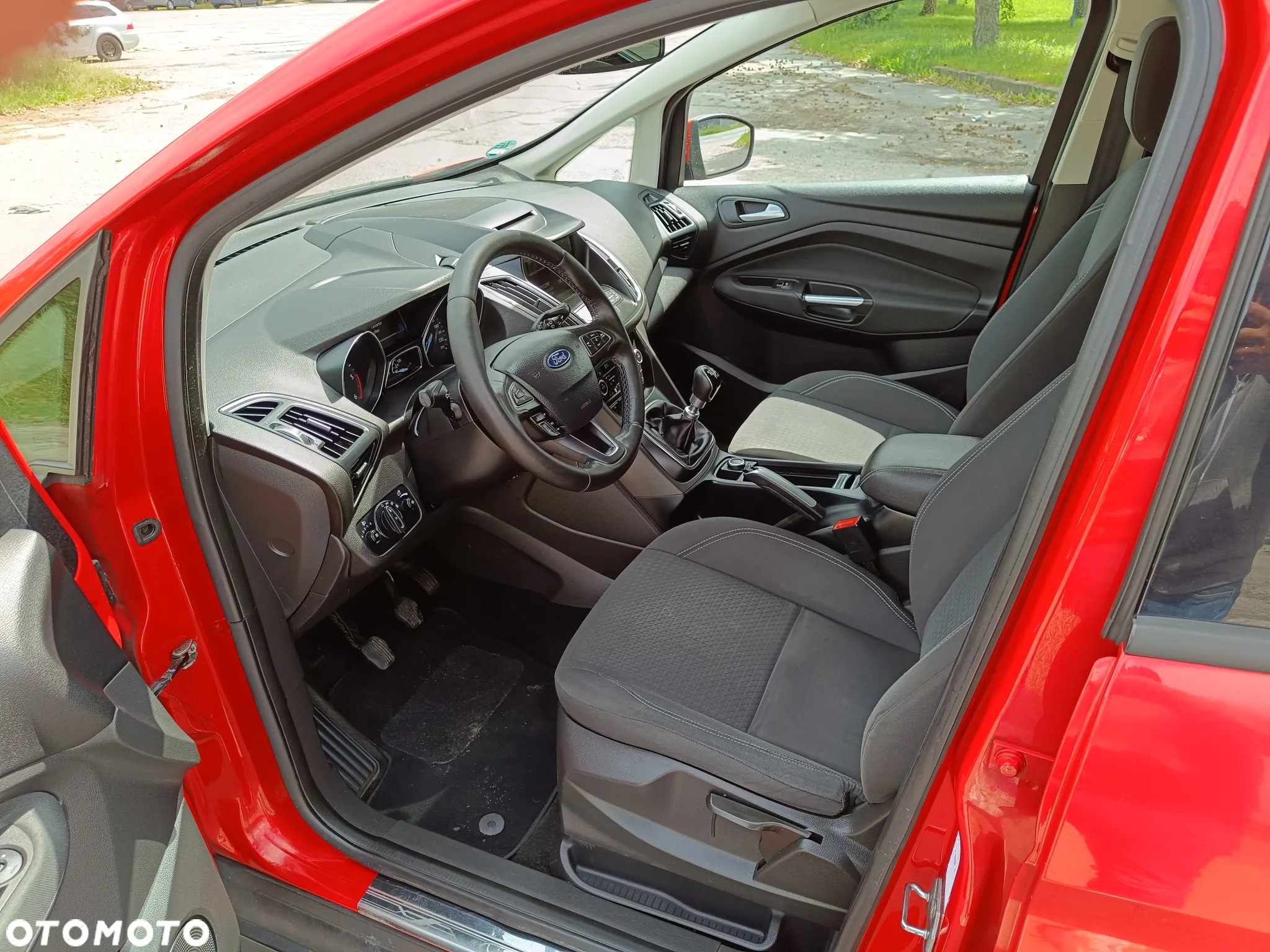 Ford C-MAX 1.5 TDCi Start-Stop-System Titanium - 13