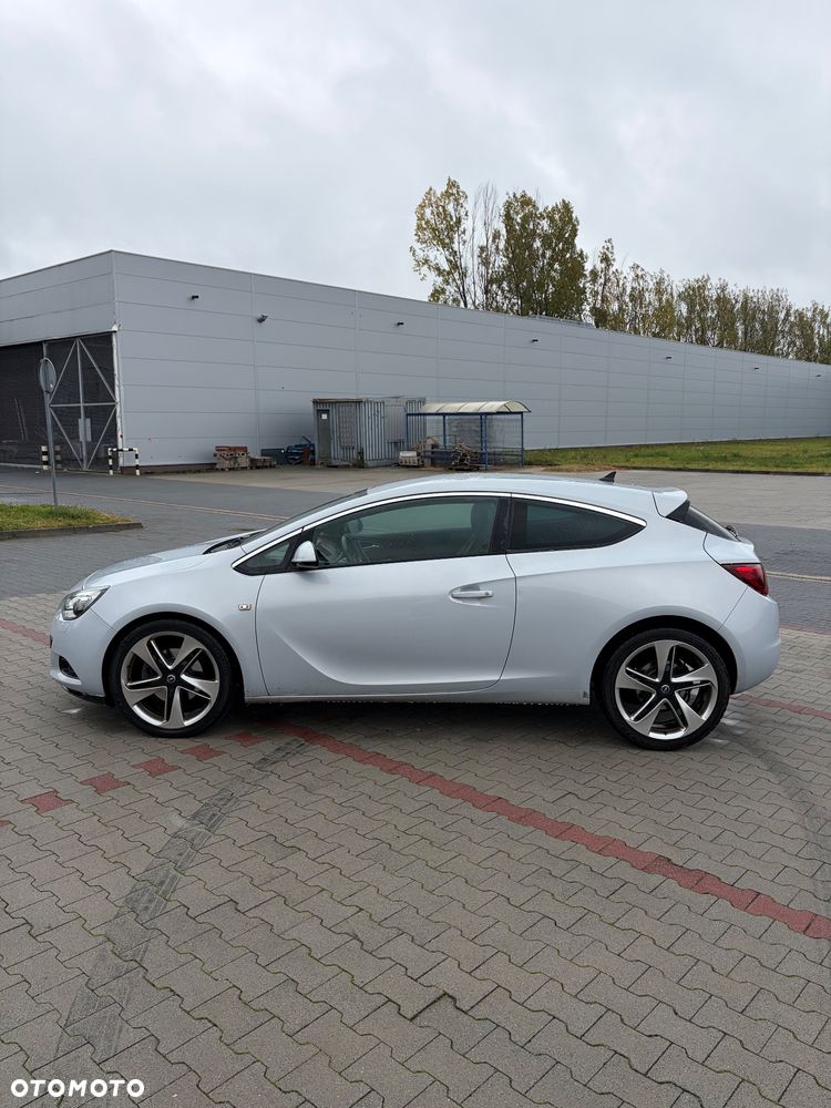 Opel Astra 2.0 CDTI Sport S&S - 2