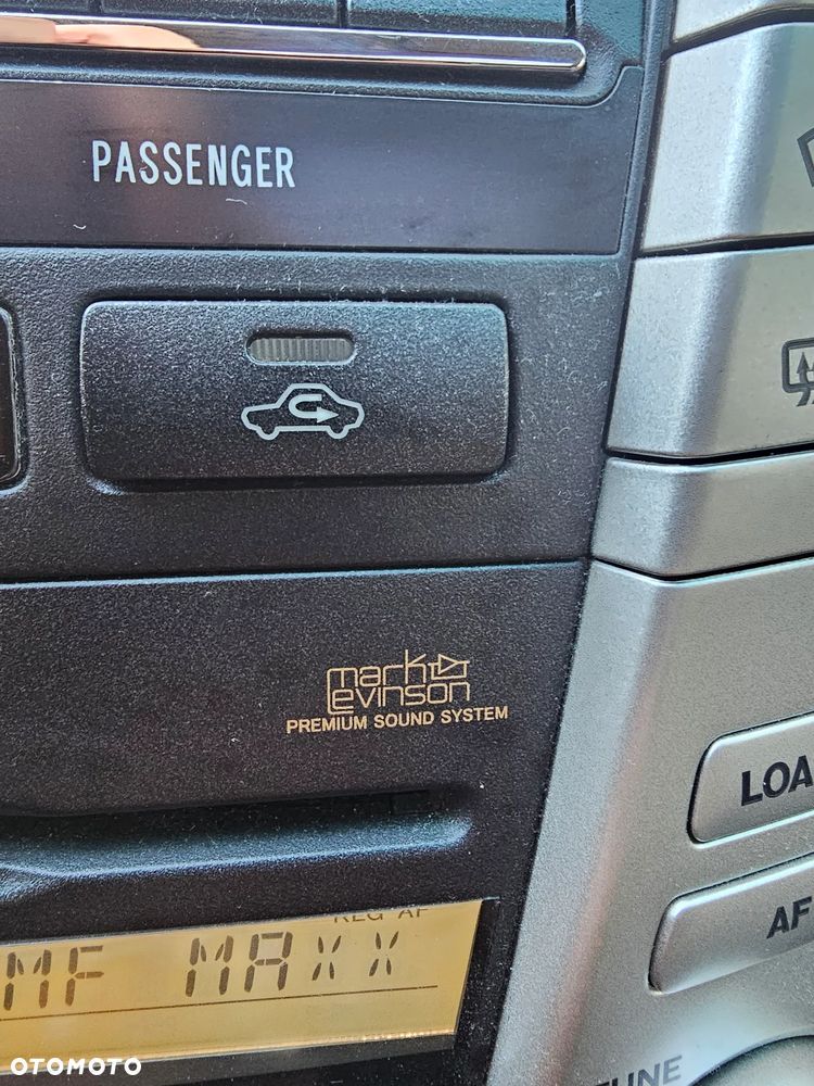 Lexus RX Lux - 17