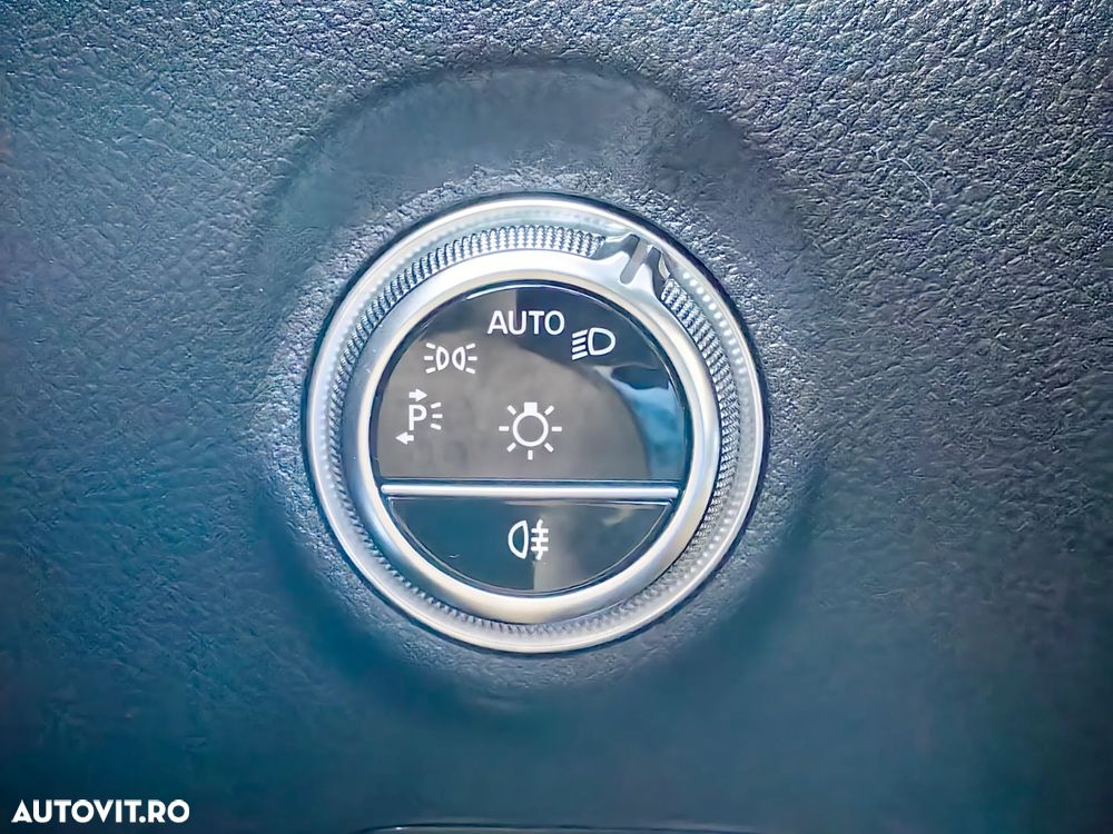 Mercedes-Benz C 300 e PHEV - 27