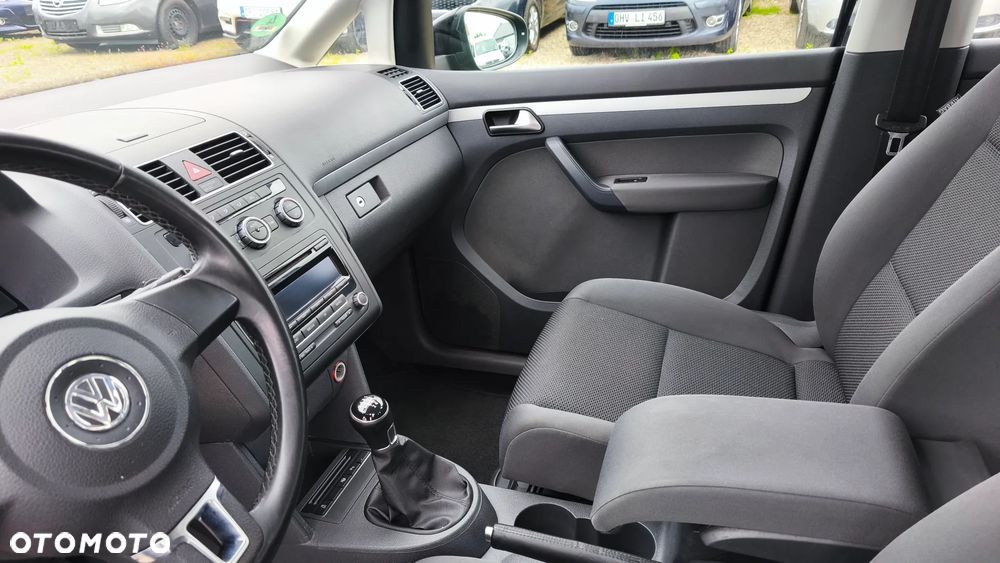 Volkswagen Touran 1.2 TSI Trendline - 16