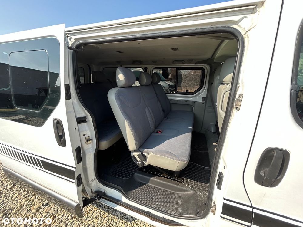 Renault Trafic - 8