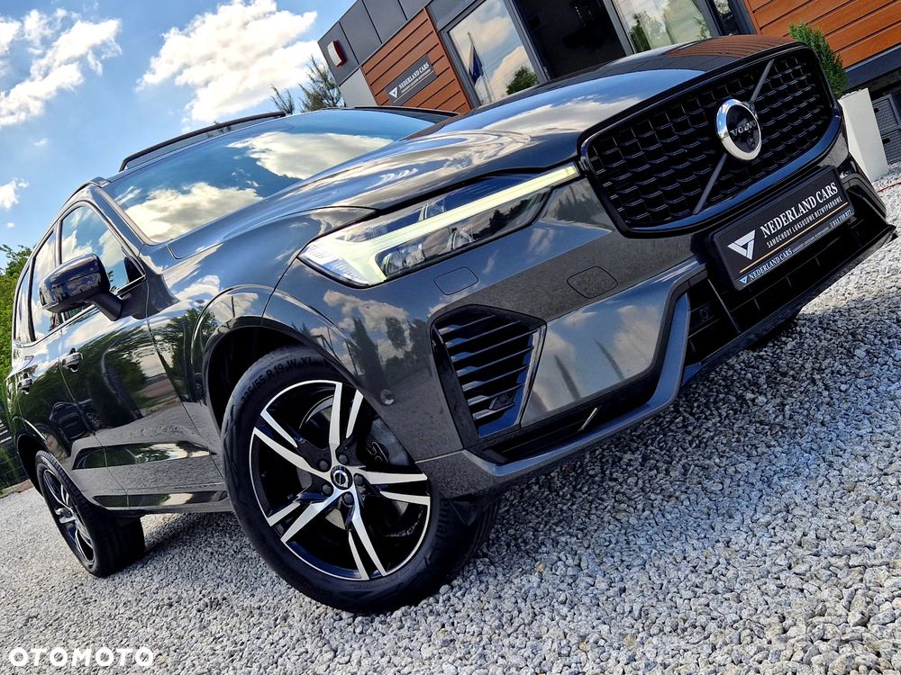 Volvo XC 60 T6 Plug-In Hybrid AWD Plus Dark - 33