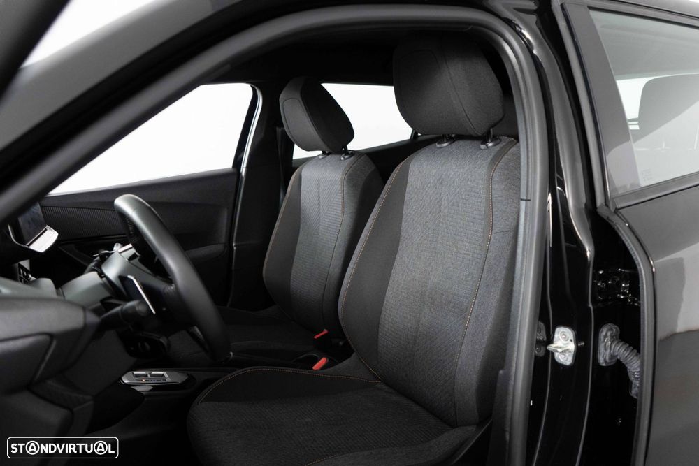 Peugeot 2008 1.2 Hybrid Style e-DCS6 - 23