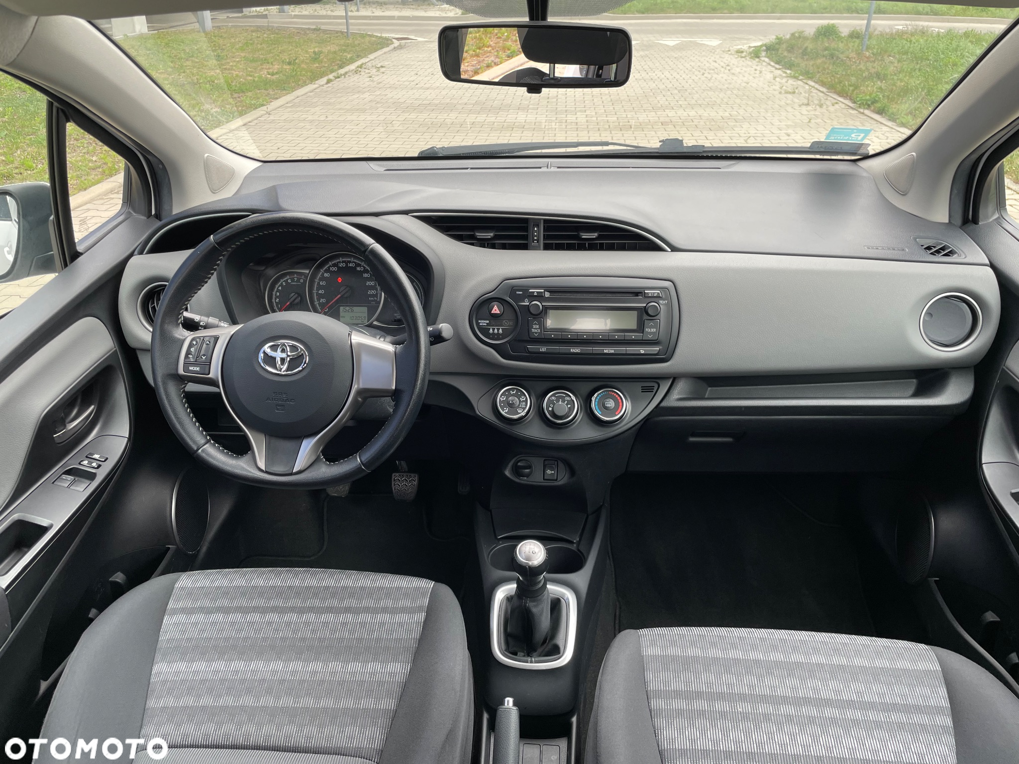 Toyota Yaris 1.0 Active - 13