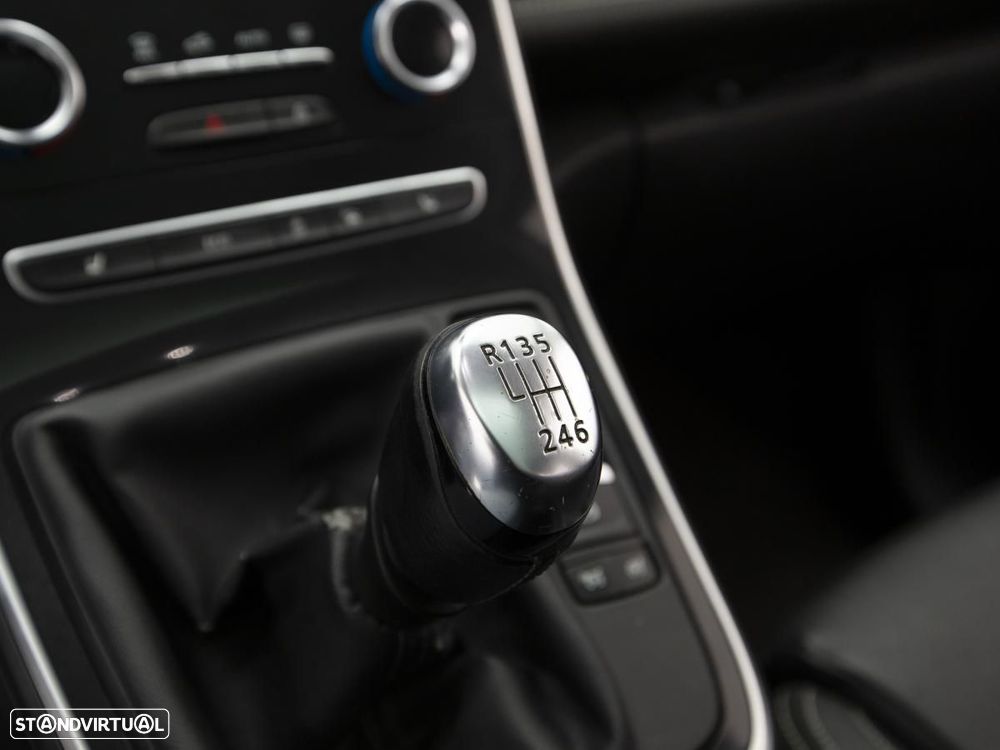 Renault Scénic - 26