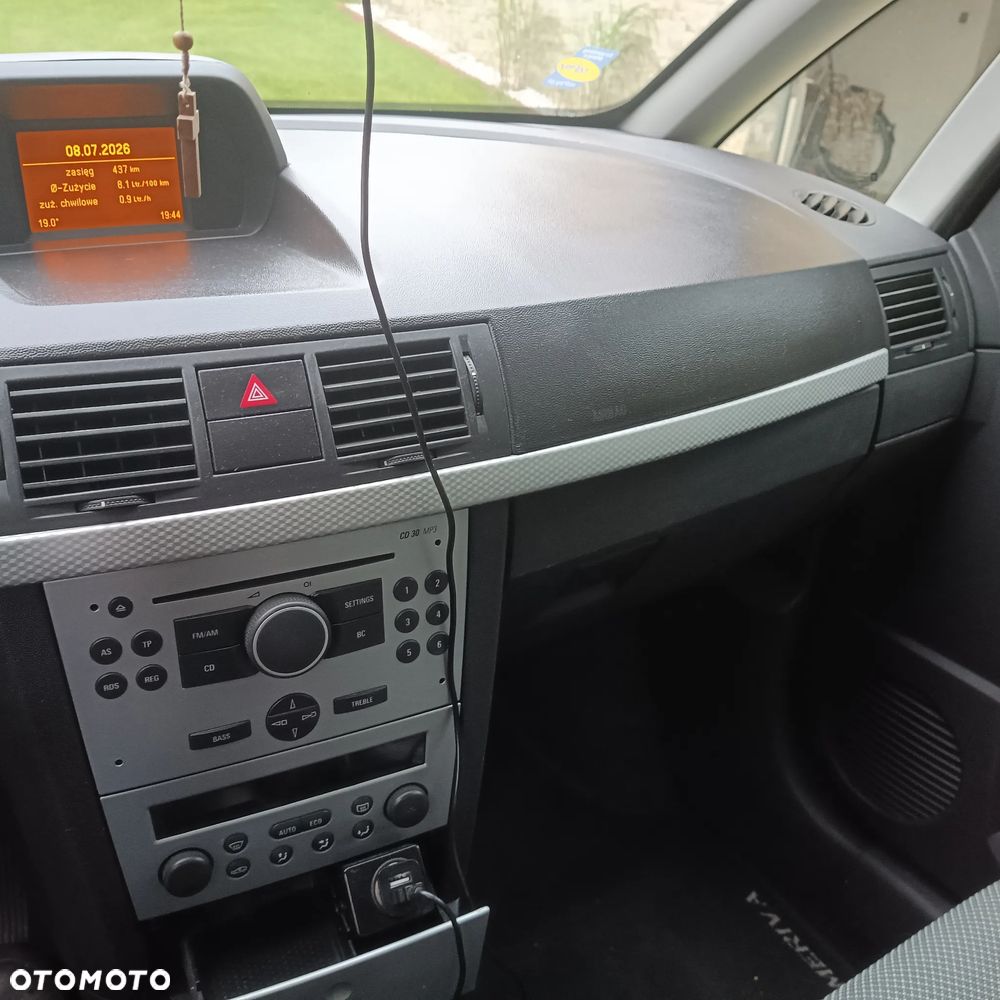 Opel Meriva 1.7 CDTI - 11