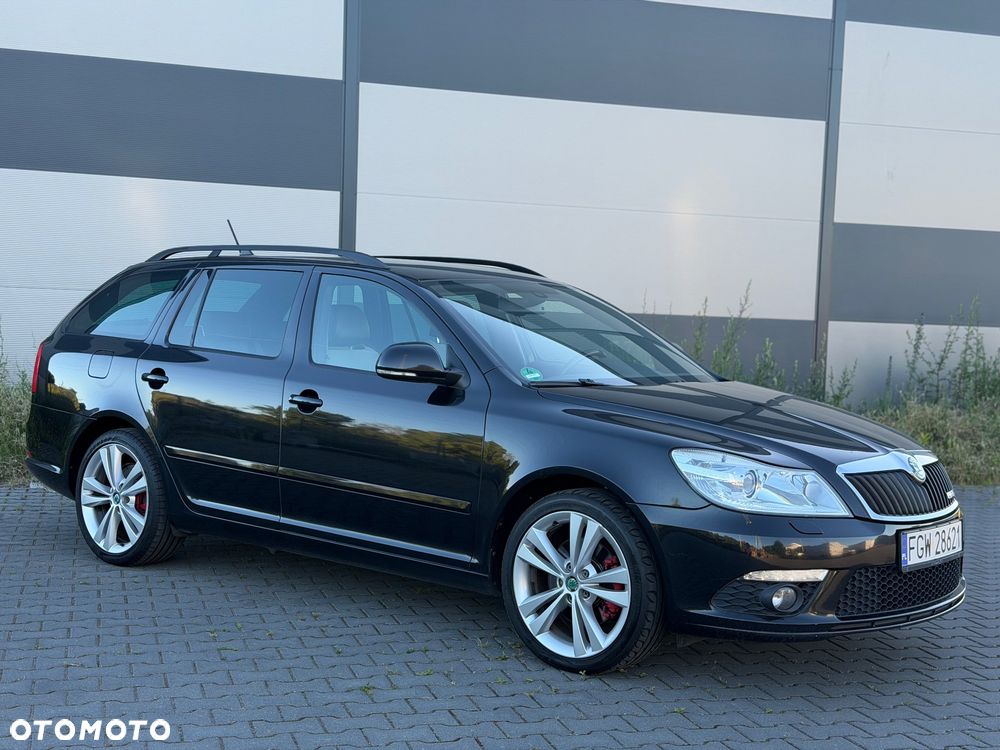 Skoda Octavia 2.0 TDI RS DSG - 4