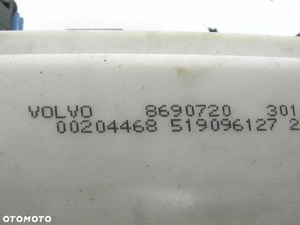 BSI VOLVO S40 II (MS) 2.0 D - D 4204 T 8690720 519096127 - 3