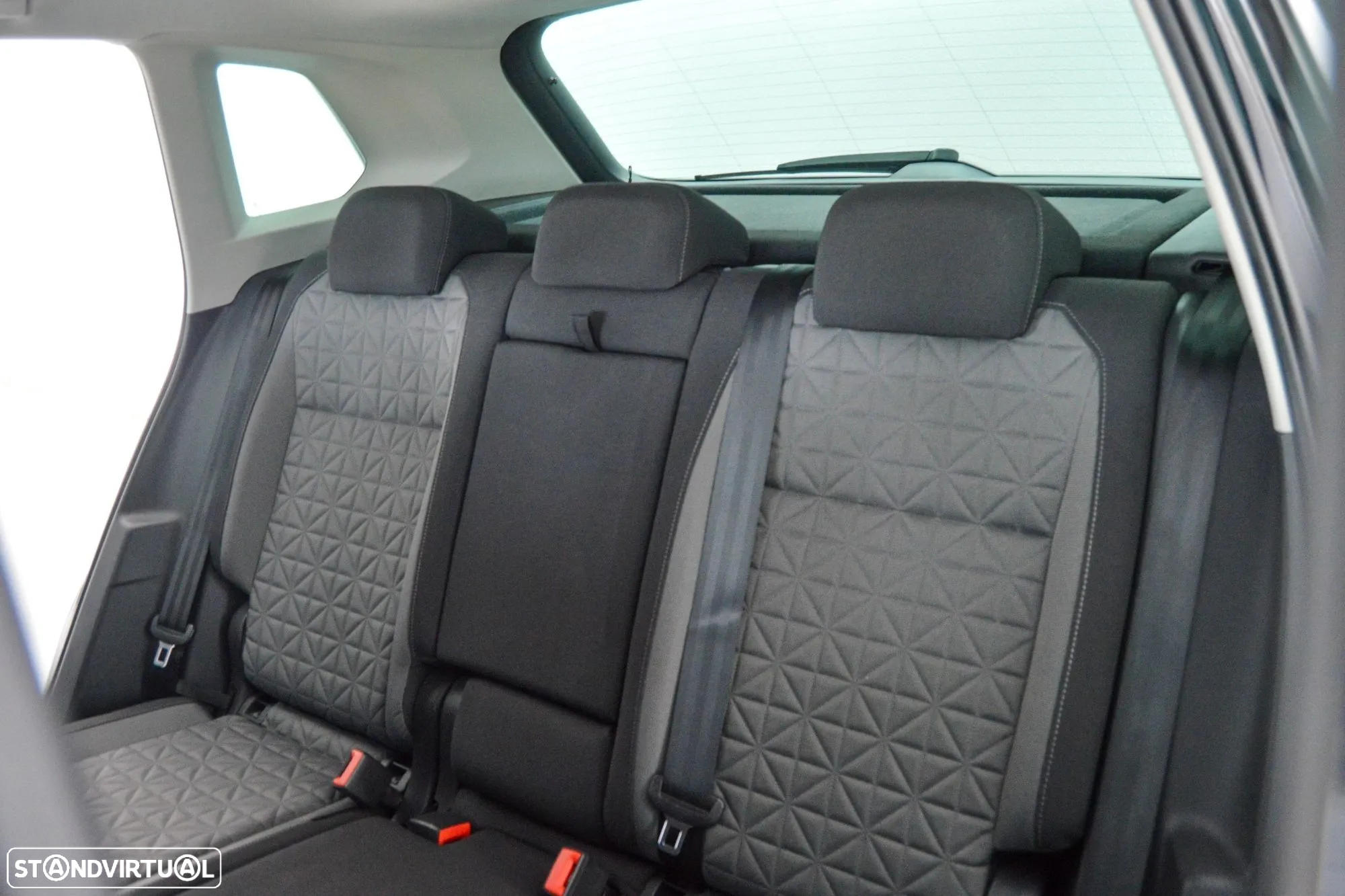 VW Tiguan 2.0 TDI - 11