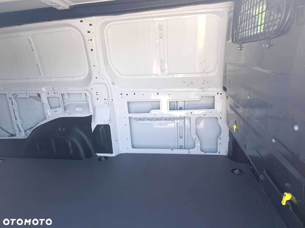 Toyota PROACE - 14
