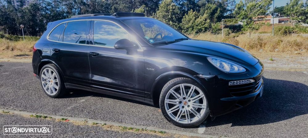 Porsche Cayenne S - 8