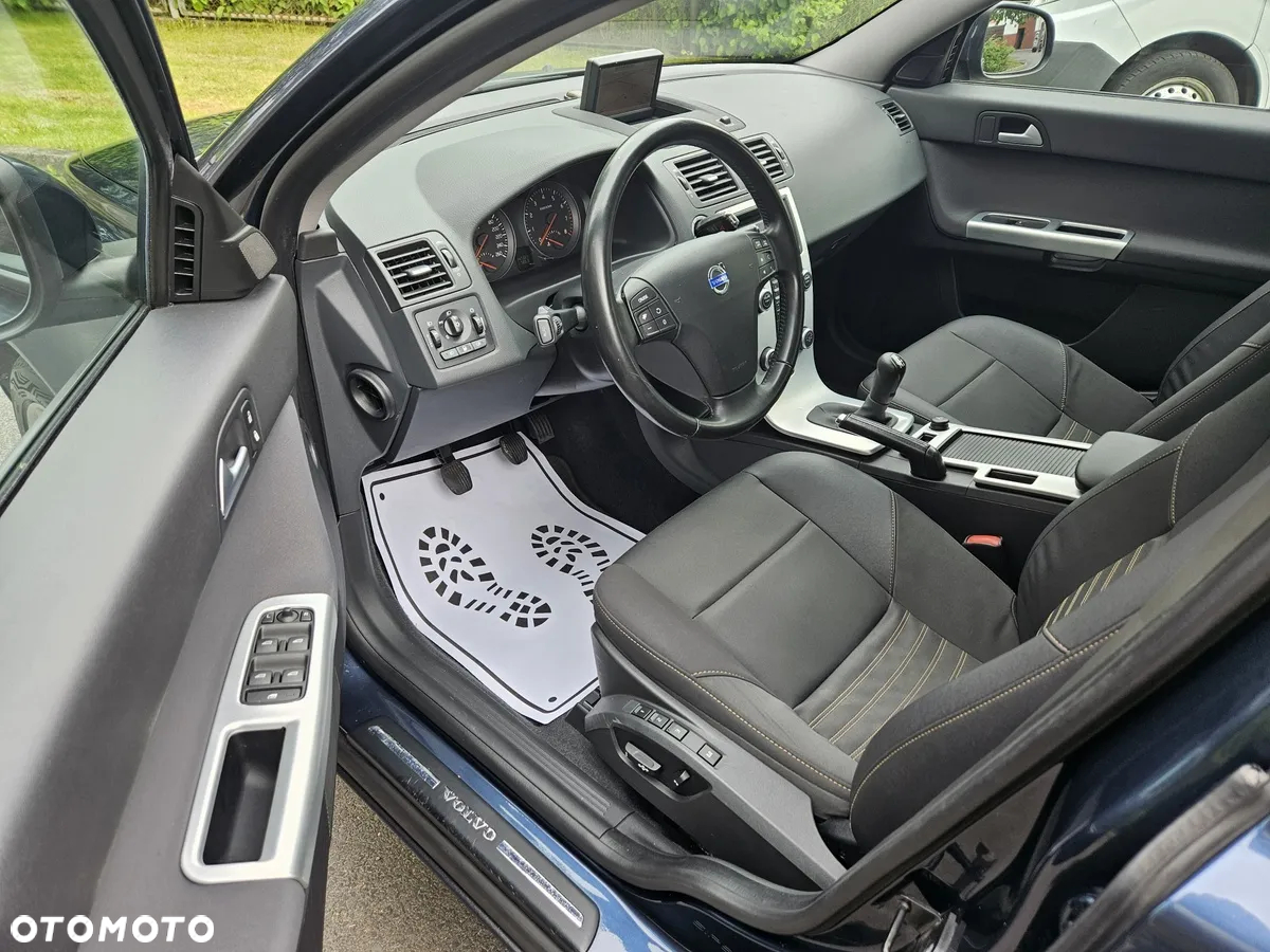 Volvo V50 2.0 Momentum - 13