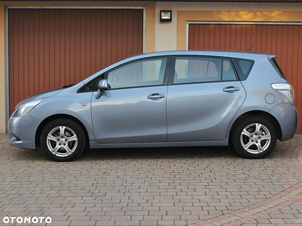 Toyota Verso 1.6 7-Sitzer Life - 9