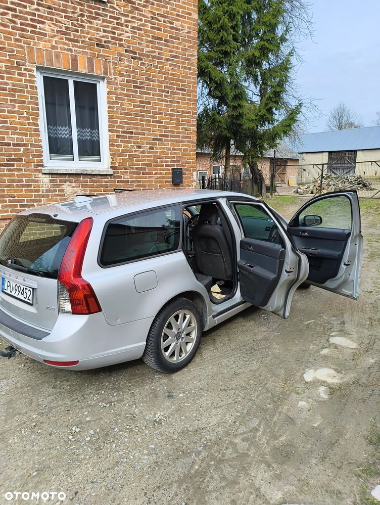 Volvo V50 2.0D DPF Summum - 9