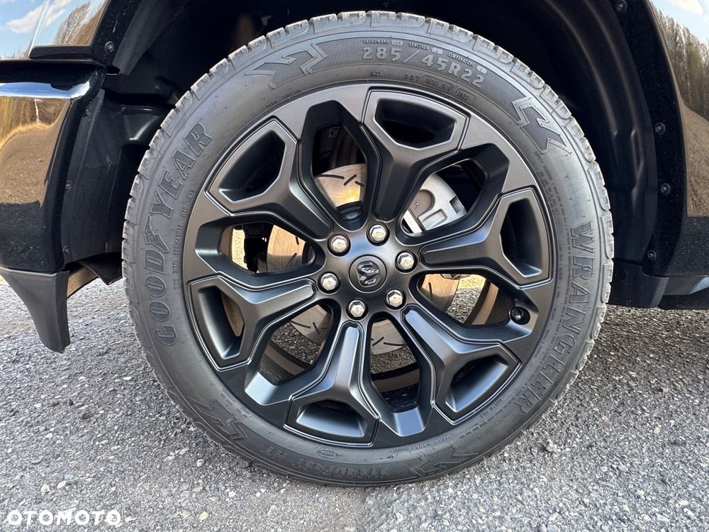 RAM 1500 5.7 Crew Cab Limited - 22