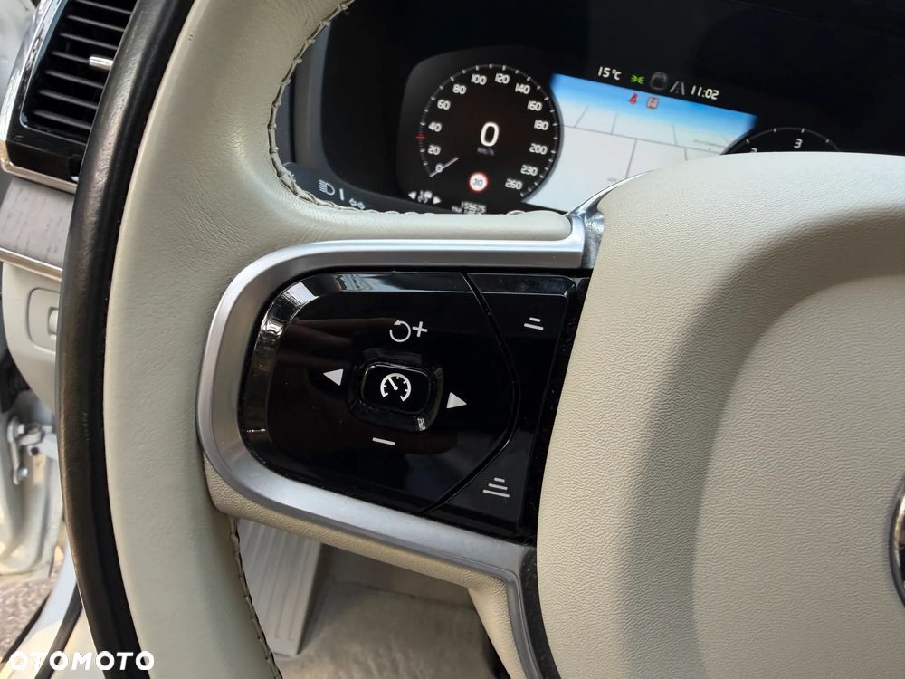 Volvo XC 90 D5 AWD Inscription - 24