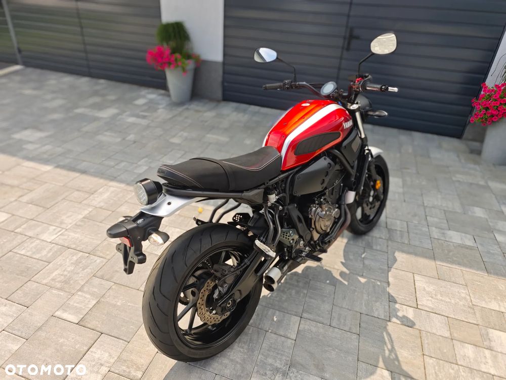 Yamaha XSR - 16