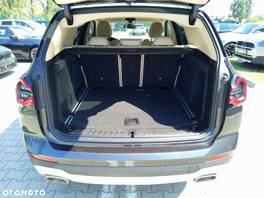 BMW X3 - 22