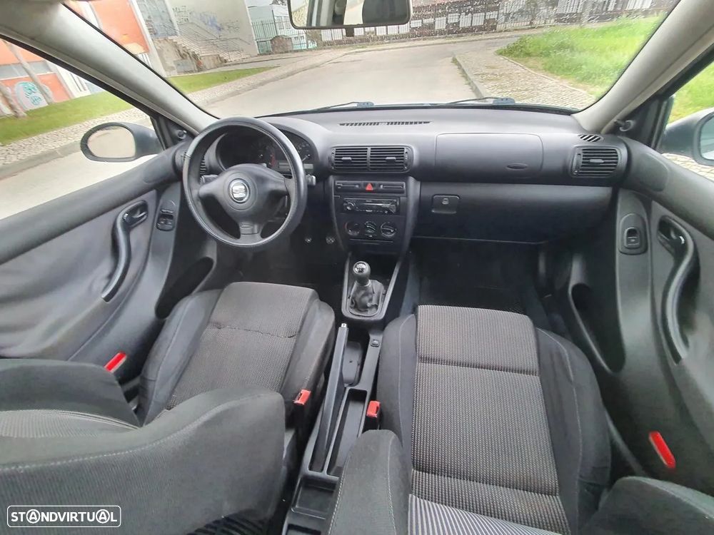 Seat Leon 2007 photo 4