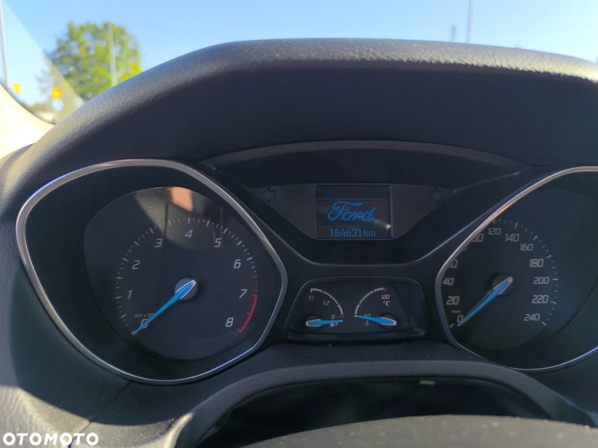 Ford Focus 1.6 Trend - 12