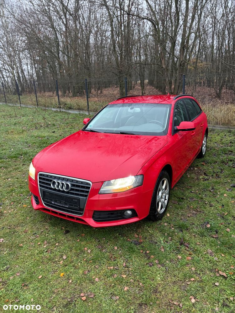 Audi A4 Avant - 1