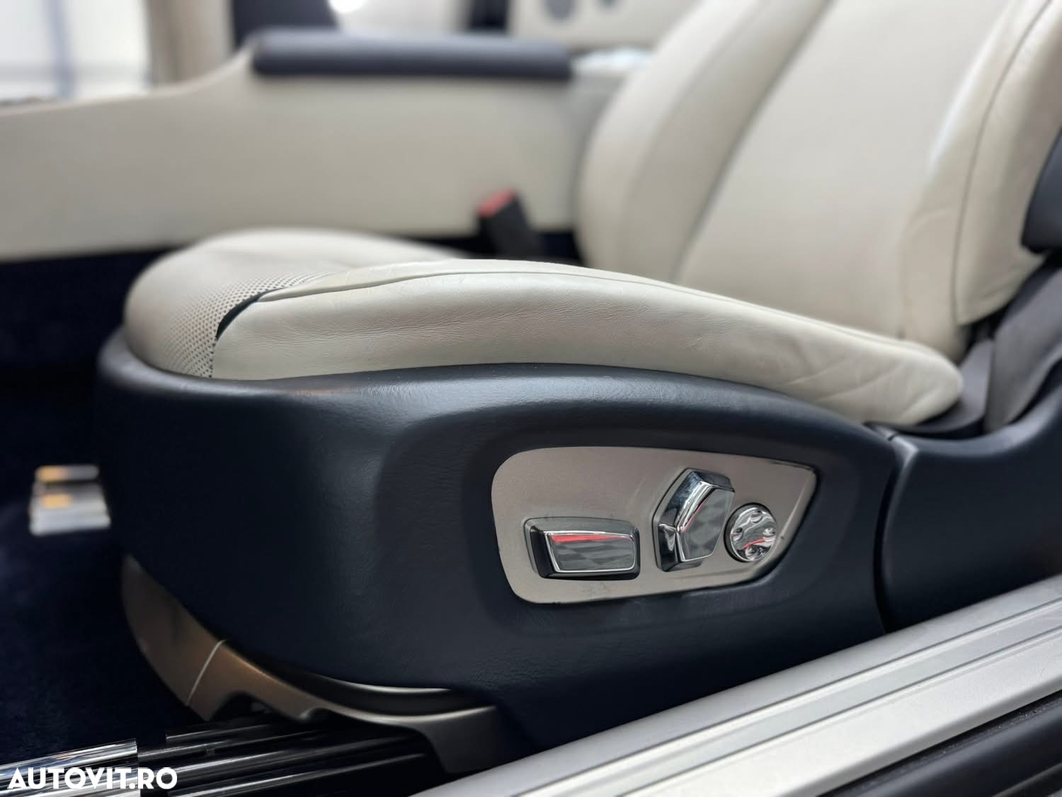 Rolls-Royce Dawn Black Badge - 13
