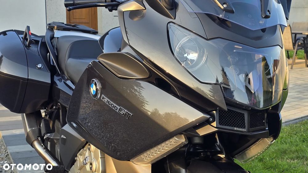 BMW K - 9
